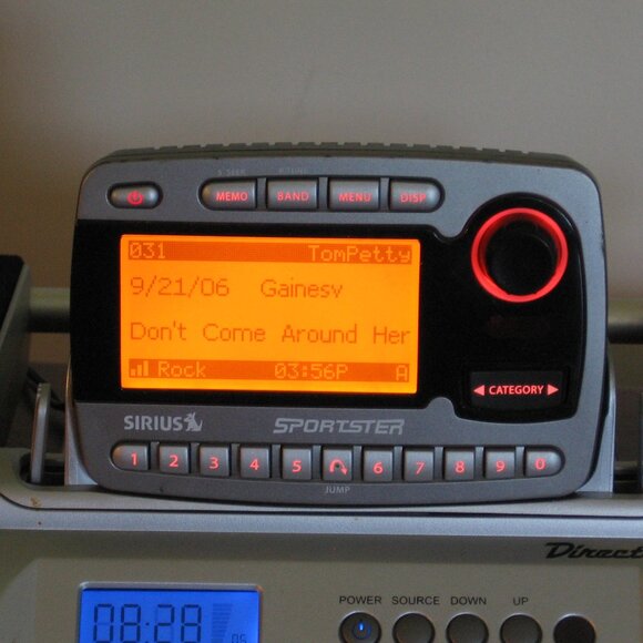 Sirius Radio Sportster SP-R1 - Picture 5 of 7